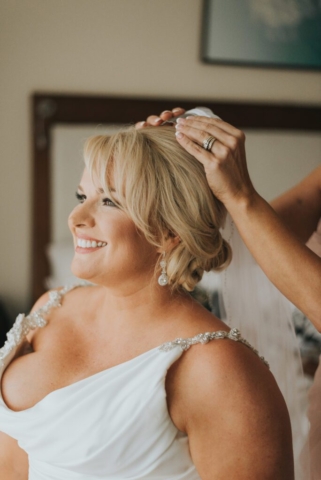 JW Marriott Marco wedding photographer, couple’s romantic kiss on the beach