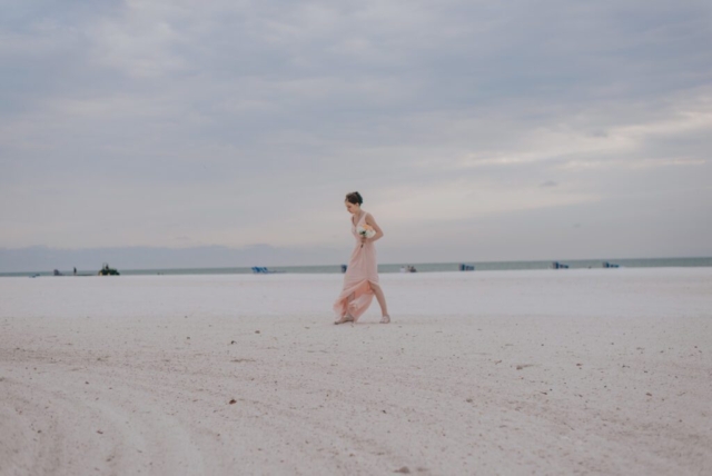 Marco Island wedding photographer, couple’s first dance at JW Marriott